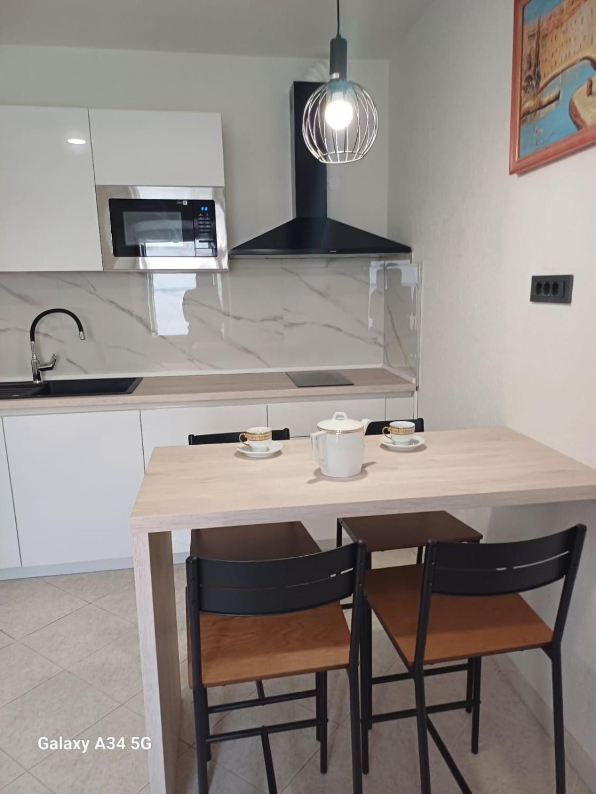 Apartmani Centar Selce Bagian luar foto